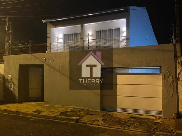 #CA0963 - Sobrado para Venda em Araraquara - SP