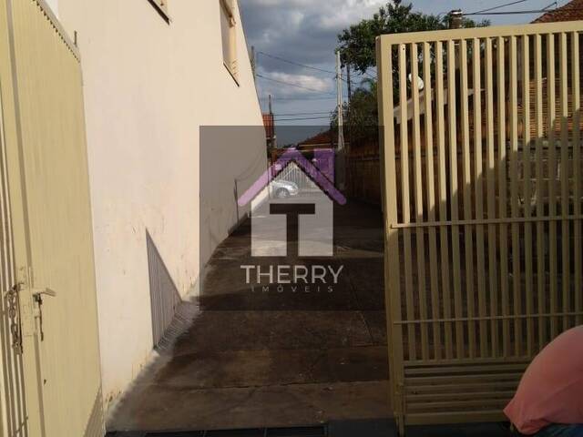 Casa para Venda em Araraquara - 3