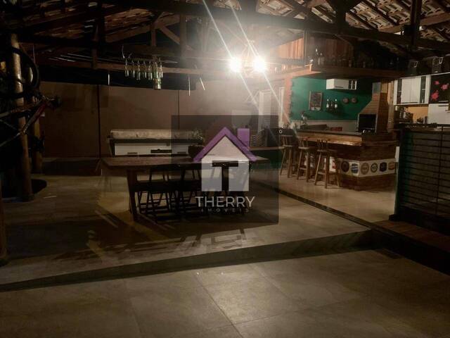 Casa para Venda em Araraquara - 3