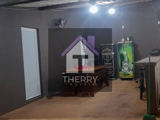 Casa para Venda em Araraquara - 2