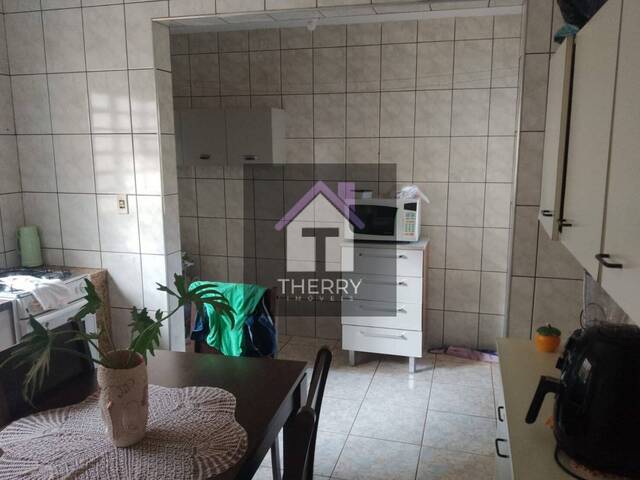 Casa para Venda em Araraquara - 3