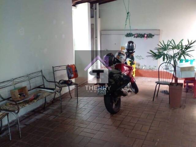 Casa para Venda em Américo Brasiliense - 5