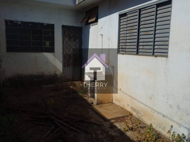 Casa para Venda em Araraquara - 3