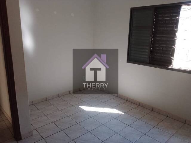 Casa para Venda em Araraquara - 3