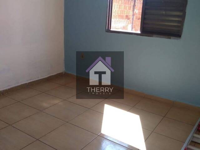 Casa para Venda em Araraquara - 3