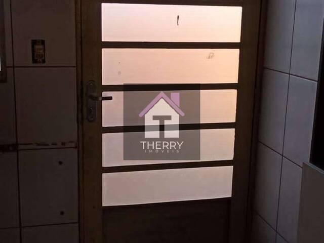 Casa para Venda em Araraquara - 3