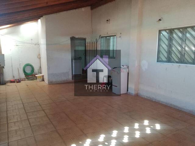 Casa para Venda em Araraquara - 2