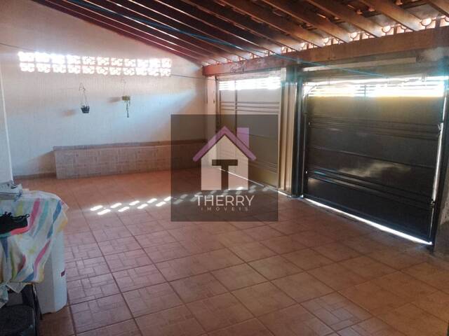 Casa para Venda em Araraquara - 3