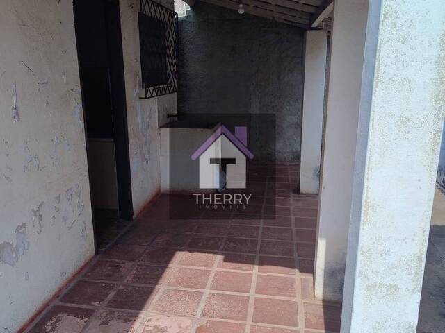 Casa para Venda em Araraquara - 3