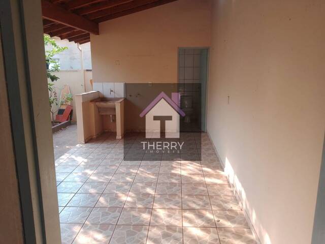 Casa para Venda em Araraquara - 3