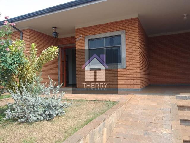 Casa para Venda em Araraquara - 2