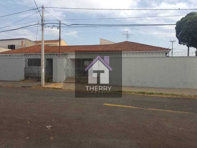 Casa para Venda em Araraquara - 3