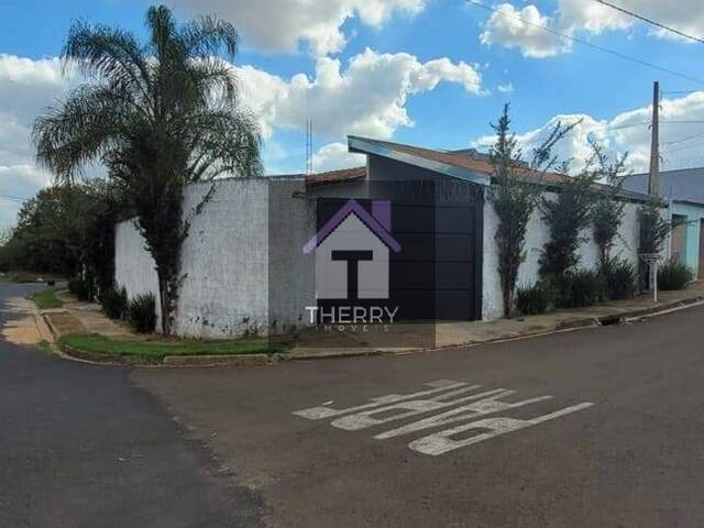 Casa para Venda em Araraquara - 2