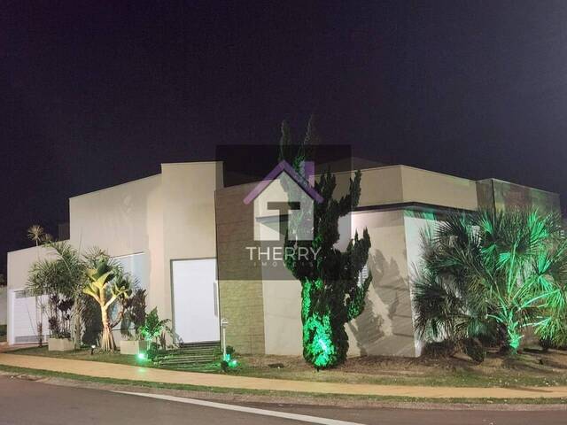 #CA1247 - Casa em condomínio para Venda em Araraquara - SP