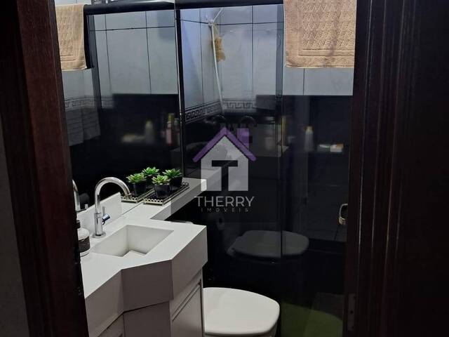 Casa para Venda em Araraquara - 5