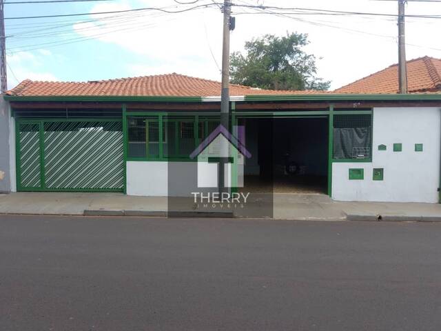Casa para Venda em Araraquara - 2