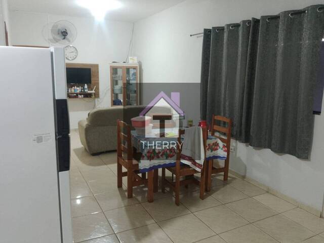 Casa para Venda em Araraquara - 3