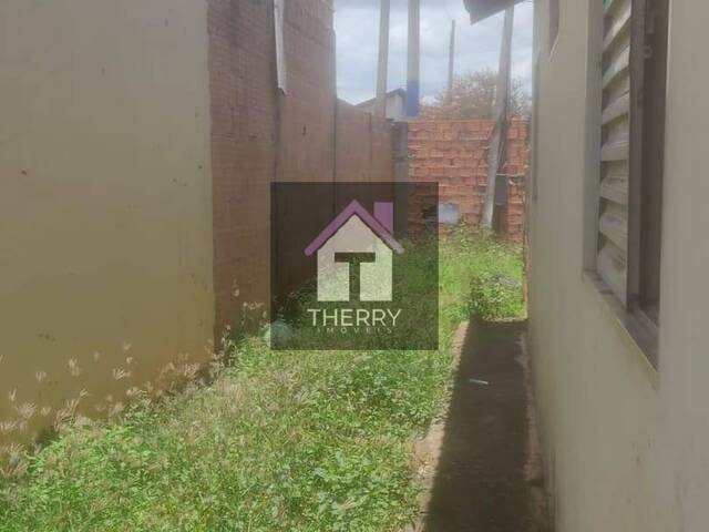 Casa para Venda em Araraquara - 2