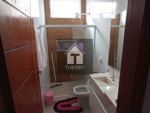 Casa para Venda em Araraquara - 4