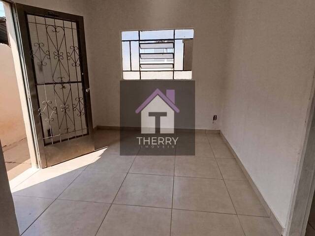 Casa para Venda em Araraquara - 3