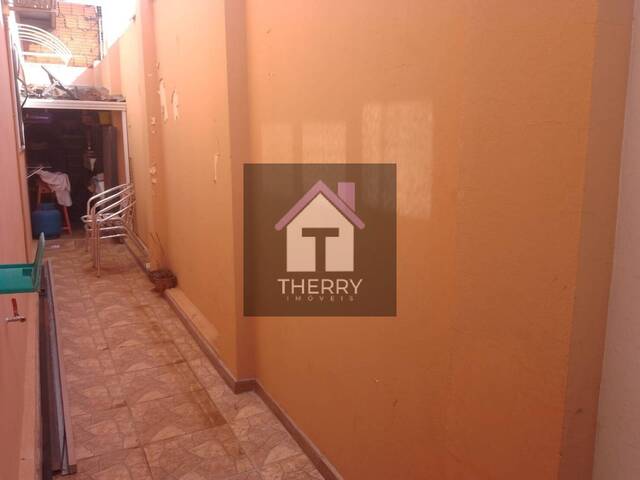 Casa para Venda em Araraquara - 2