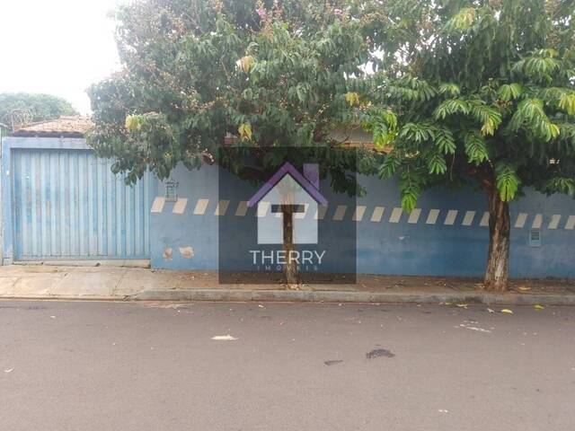 Casa para Venda em Araraquara - 2