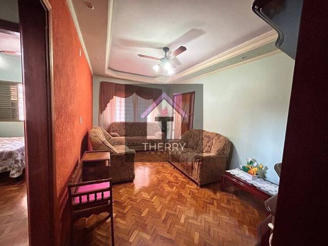 Casa para Venda em Araraquara - 5