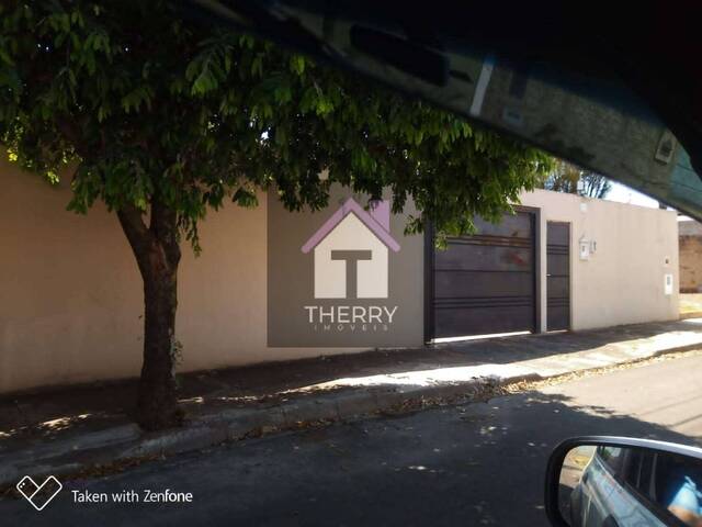 Casa para Venda em Araraquara - 2