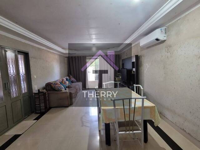 Casa para Venda em Araraquara - 2