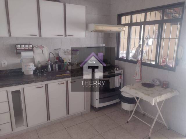 Casa para Venda em Araraquara - 3