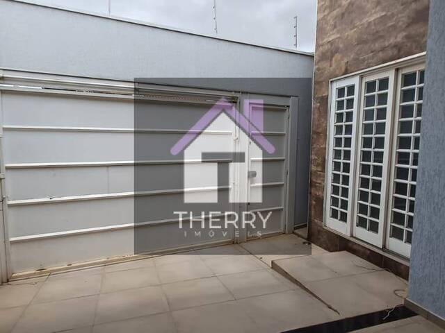 Casa para Venda em Araraquara - 2