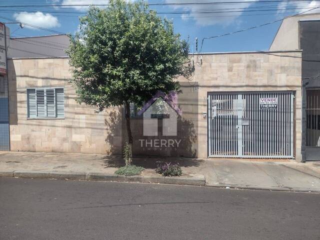 #CA1310 - Casa para Venda em Araraquara - SP