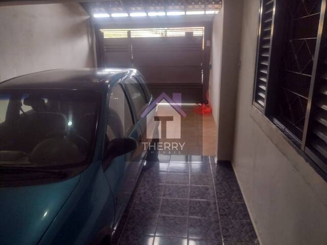 Casa para Venda em Araraquara - 3