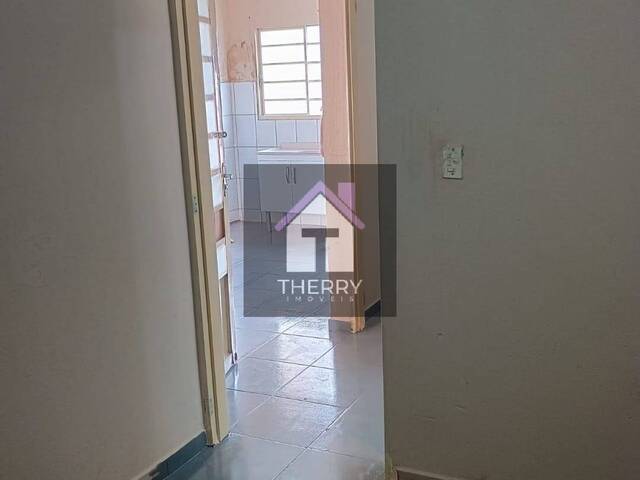 #CA1318 - Casa para Venda em Araraquara - SP