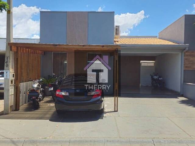 #CA1324 - Casa em condomínio para Venda em Araraquara - SP