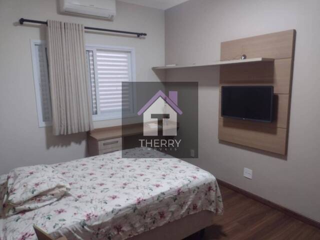 #CA1331 - Casa em condomínio para Venda em Araraquara - SP