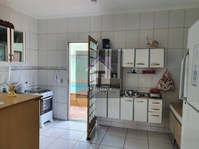 Casa para Venda em Araraquara - 5