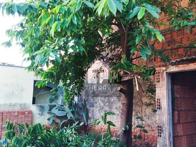 Casa para Venda em Araraquara - 2