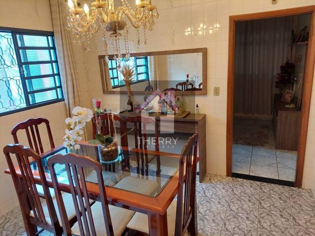 Casa para Venda em Araraquara - 5