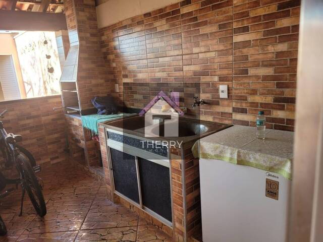 #CA1357 - Casa para Venda em Américo Brasiliense - SP