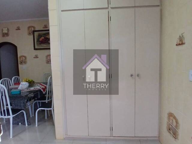 Casa para Venda em Araraquara - 2