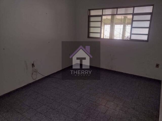 Casa para Venda em Araraquara - 5