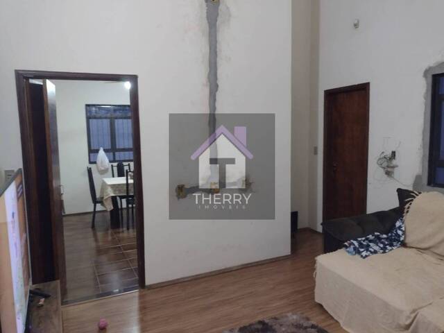 Casa para Venda em Araraquara - 4