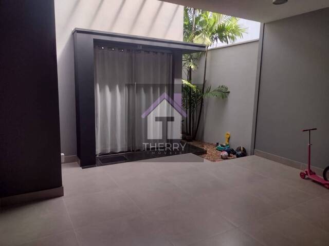 Casa para Venda em Araraquara - 2