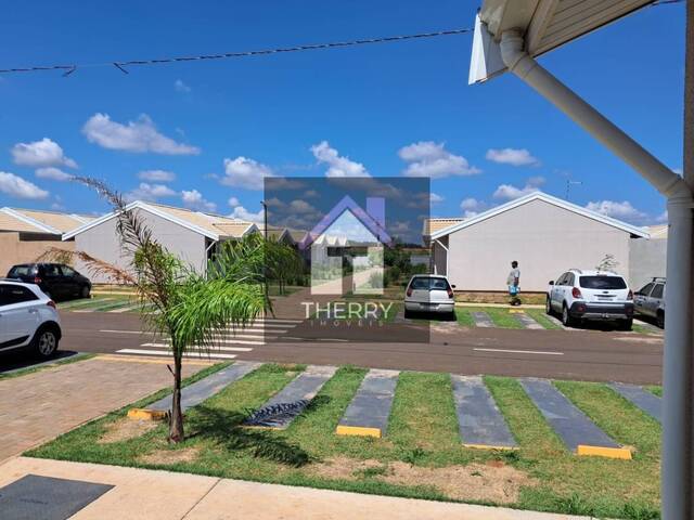 #CA1396 - Casa em condomínio para Venda em Araraquara - SP