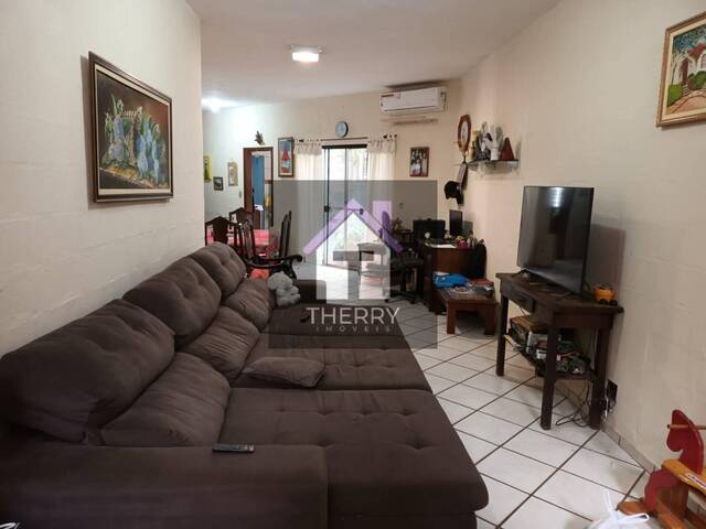 #CA1408 - Casa para Venda em Araraquara - SP