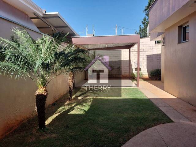 #CC0001 - Casa em condomínio para Venda em Araraquara - SP