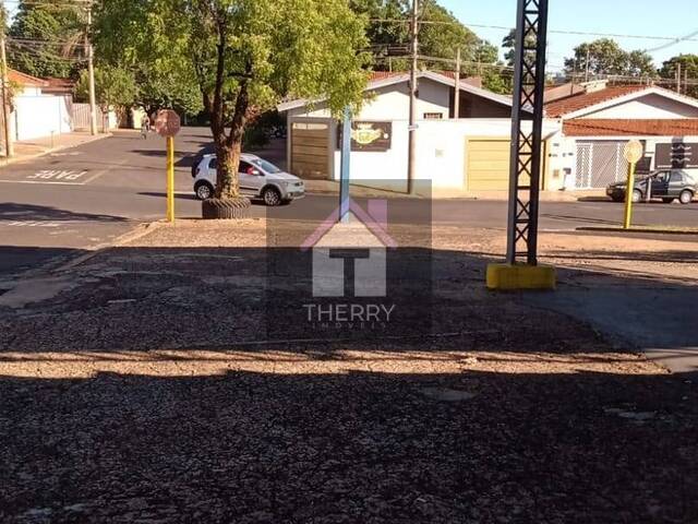 Prédio comercial para Venda em Araraquara - 5