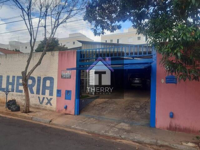 #CONJ0042 - Barracão para Venda em Araraquara - SP