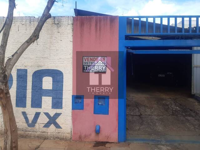 #CONJ0042 - Barracão para Venda em Araraquara - SP